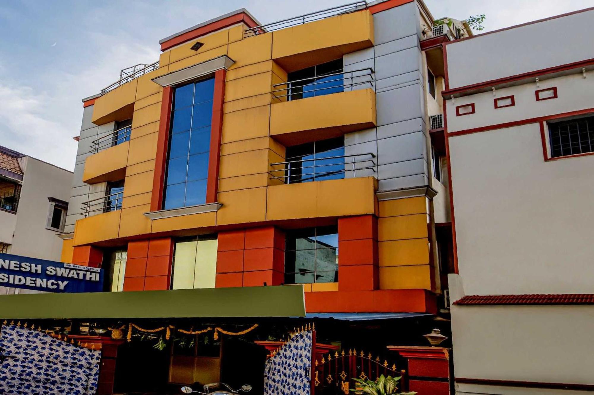 Hotel SPOT ON 76264 Sgs Residency Visakhapatnam Exterior foto