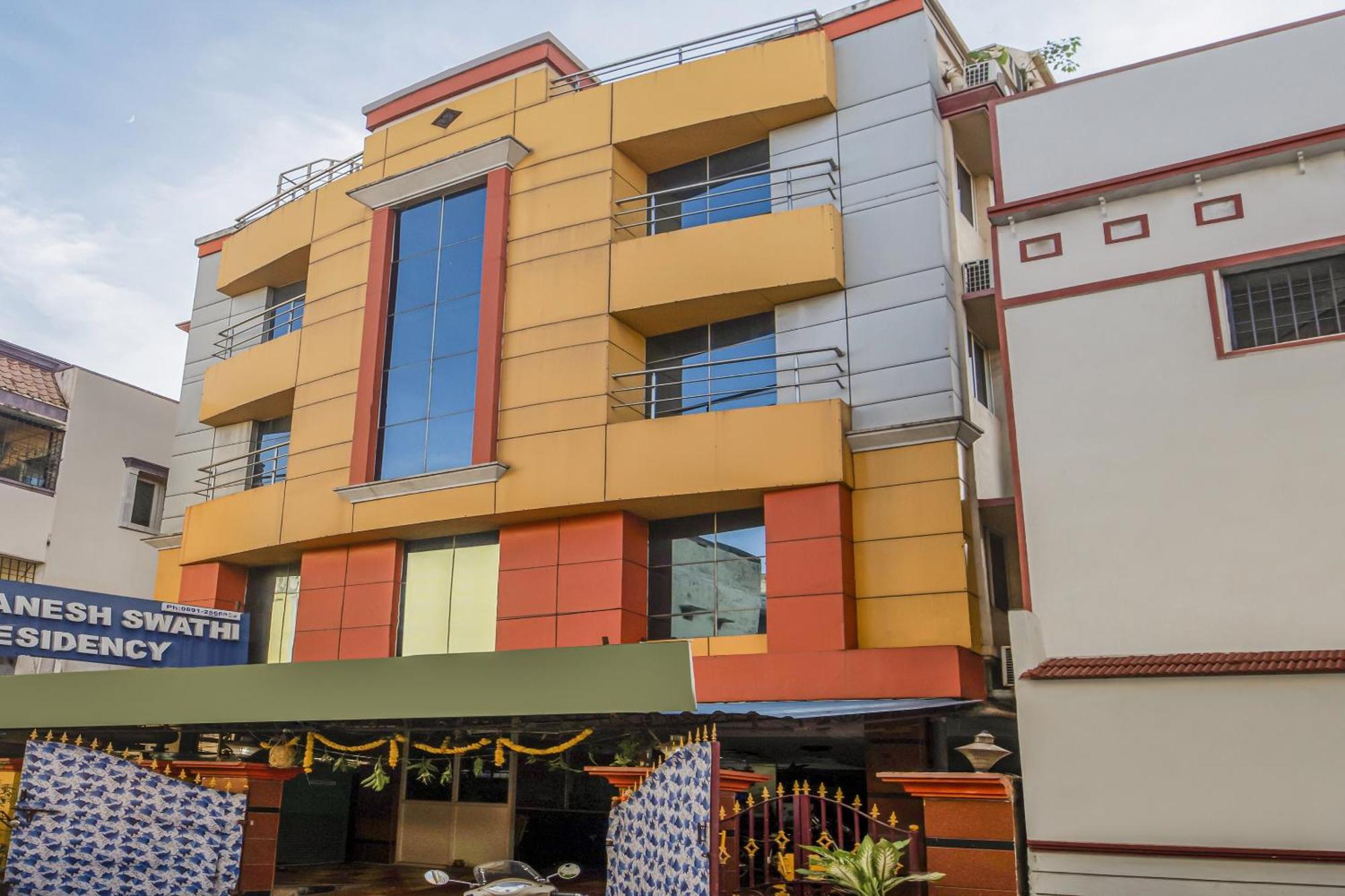 Hotel SPOT ON 76264 Sgs Residency Visakhapatnam Exterior foto
